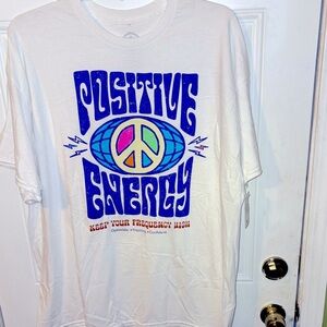 White Positive Energy Graphic T-Shirt Sz 2X